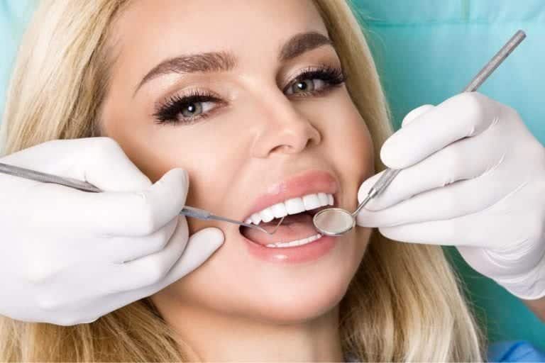 عمليات ترميم الاسنان في تايلند 1