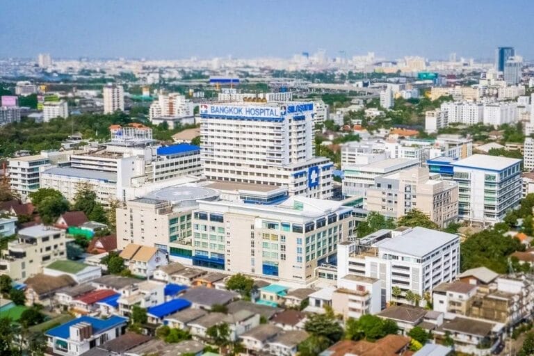 اسعار الفحص الشامل 2024 في مستشفى بانكوك الملكي تايلند أدفايزور